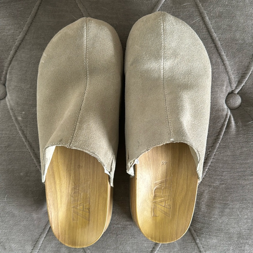 Zara clogs beige size 40